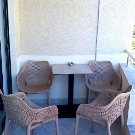 Appartement Anaema 3 *